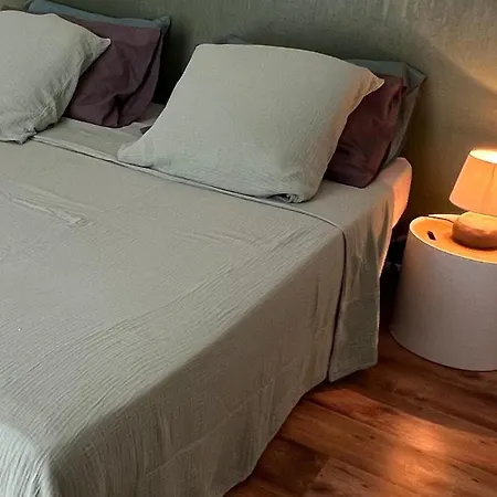 Lumineux A Epinal, Ideal Pour 2-3 Personnes Avec Wifi - Fr-1-589-768 Appartement