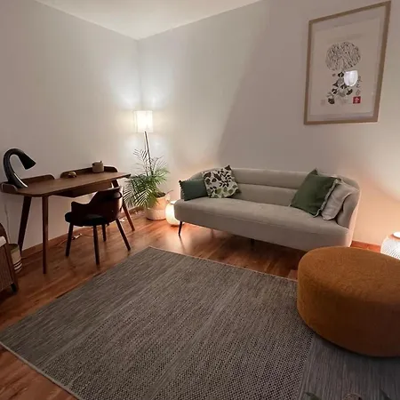 Appartement Lumineux A Epinal, Ideal Pour 2-3 Personnes Avec Wifi - Fr-1-589-768 *
