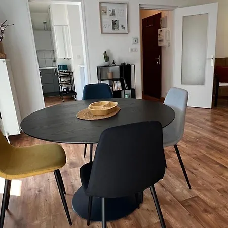 Appartement Lumineux A Epinal, Ideal Pour 2-3 Personnes Avec Wifi - Fr-1-589-768