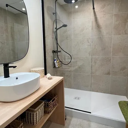 Lumineux A Epinal, Ideal Pour 2-3 Personnes Avec Wifi - Fr-1-589-768